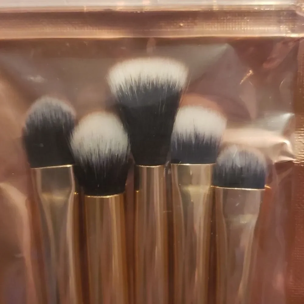 NEW 5 Piece Shaina‎ Eyes on Miami Brush Set